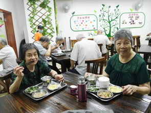 海珠沙園街長者飯堂獲評A級食品安全等級，為社區長者餐飲服務保駕護航